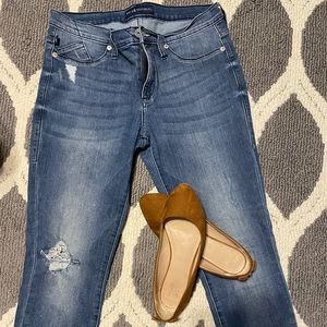 Rock & Republic | Mid Wash Distressed Jeans